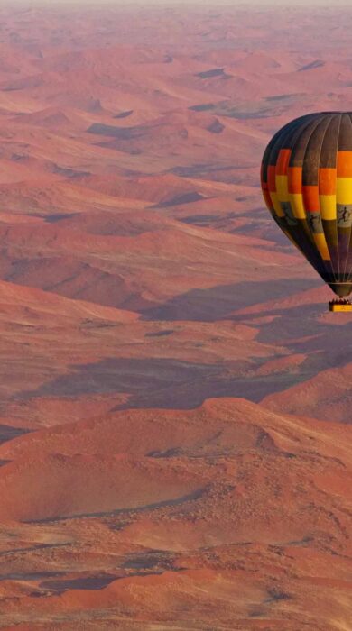 ballooning over sossusvlei, namibia safari holidays
