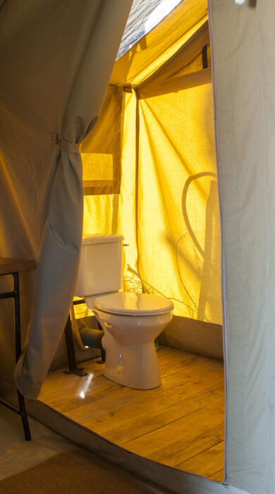 bathroom, serengeti kati kati, tanzania - Yellow Zebra Safaris