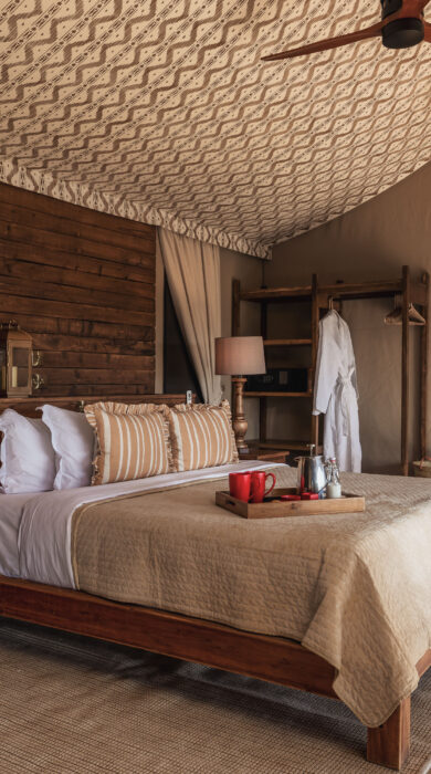 double bed, lewa safari camp, laikipia, kenya - Yellow Zebra Safaris