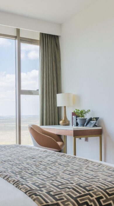 Bedroom, Emara Ole Sereni, Nairobi, Kenya - Yellow Zebra Safaris