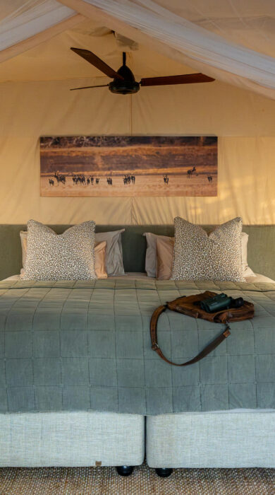 king bedroom, olimba camp, south luangwa, zambia - Yellow Zebra Safaris