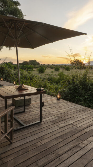 decking at mana sands, zimbabwe - Yellow Zebra Safaris