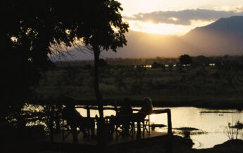 sundowners at little mana sands, zimbabwe - Yellow Zebra Safaris
