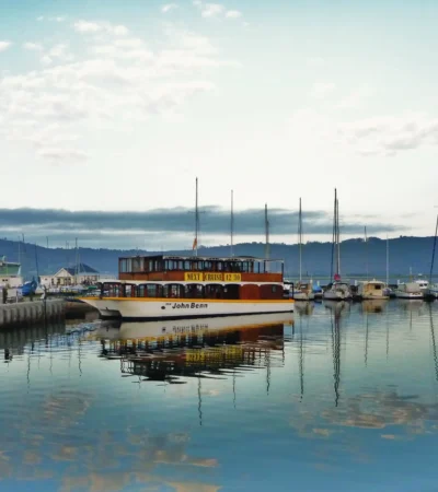 boat dock, knysna, south africa safaris