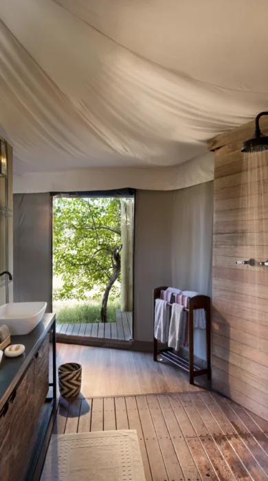 andBeyond Nxabega Okavango Tented Camp Ensuite Bathroom1