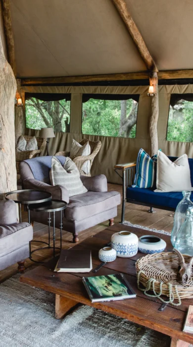 Sango safari main living room Botswana
