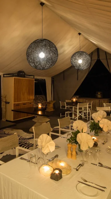 machaba safaris gomoti camp dining room