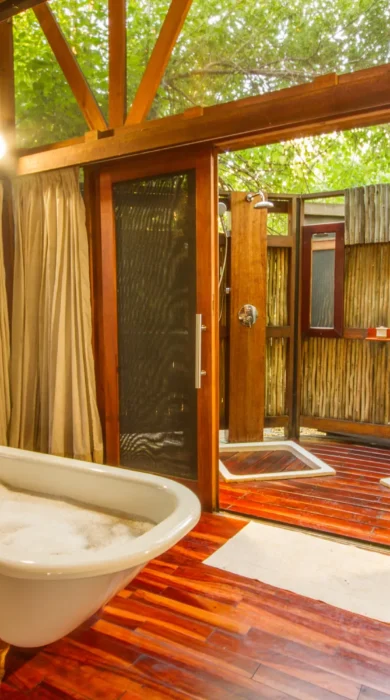 kwando lebala bathroom