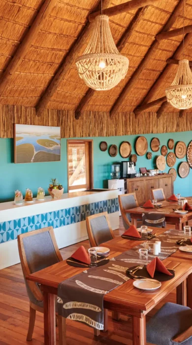 Dining, Leroo La Tau, Makgadikgadi Salt Pans, Botswana