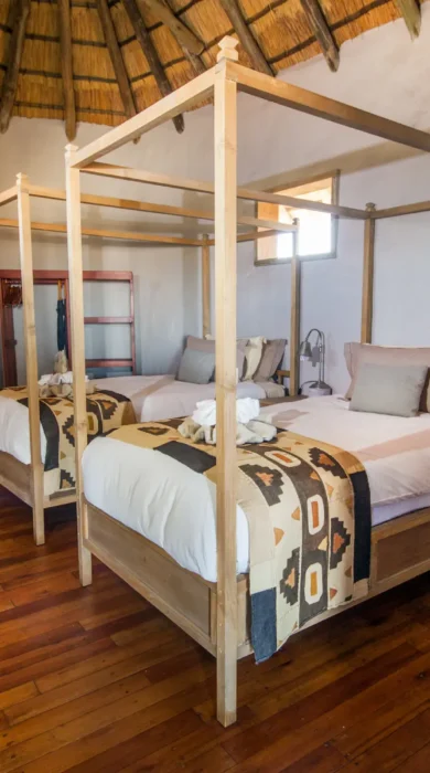 tau pan lounge twin room yellow zebra safaris