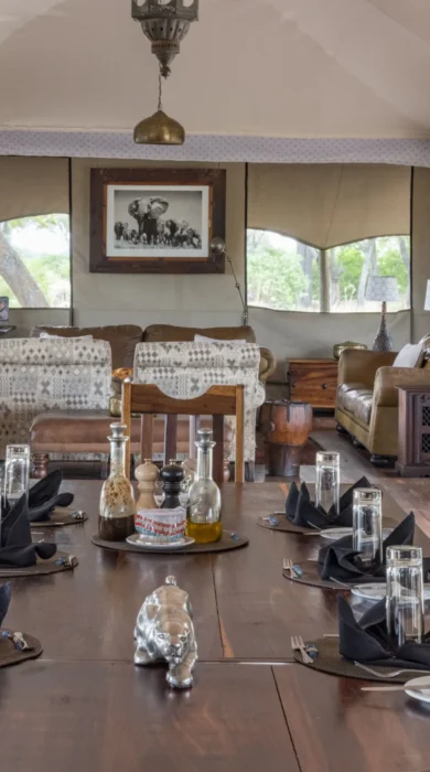 Duba Explorers Camp dining