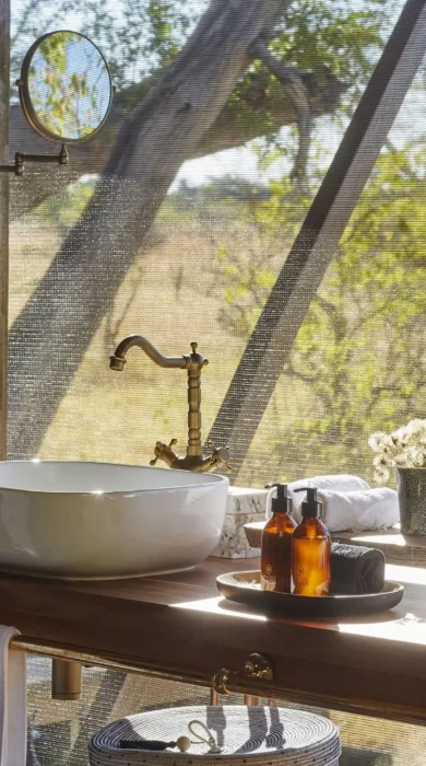 bathroom, tuludi camp, khwai private reserve, botswana