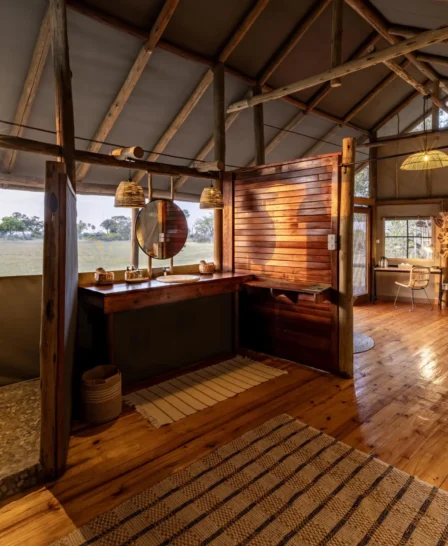 Bathroom, Mokolwane, Okavangao Delta, Botswana