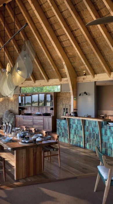 Dining, Tawana, Moremi Game Reserve, Botswana