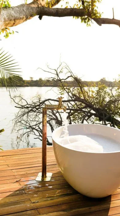 Outdoor bath, Ila Safari Lodge, Zambia