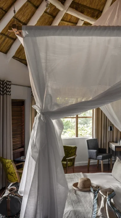 Sanctuary Sussi treehouses