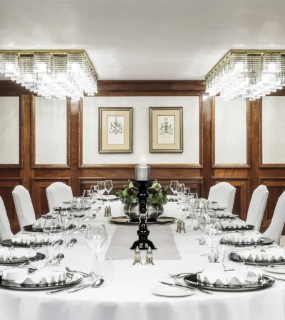 taj pamodzi dining table zambia yellow zebra safaris