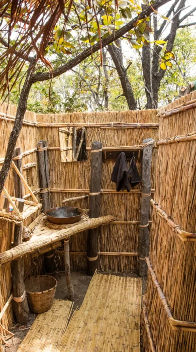 Mwaleshi Camp ensuite bathroom zambia yellow zebra safaris