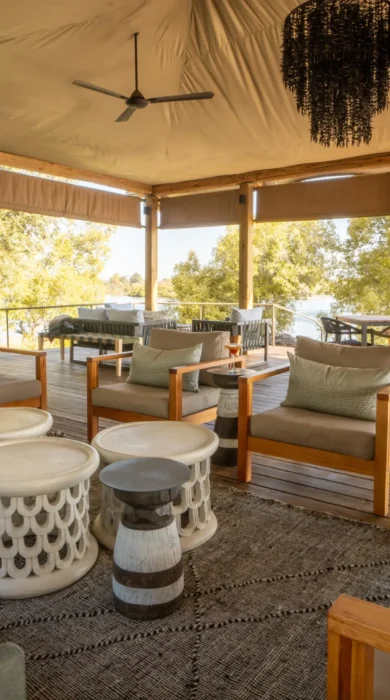 Lounge, Toka Leya, Mosi Oa Tunya NP, Zambia