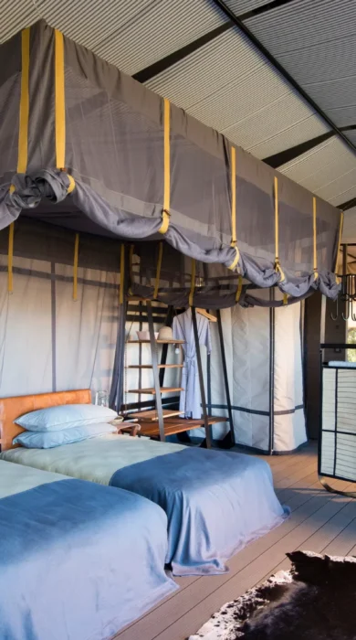 twin bedroom