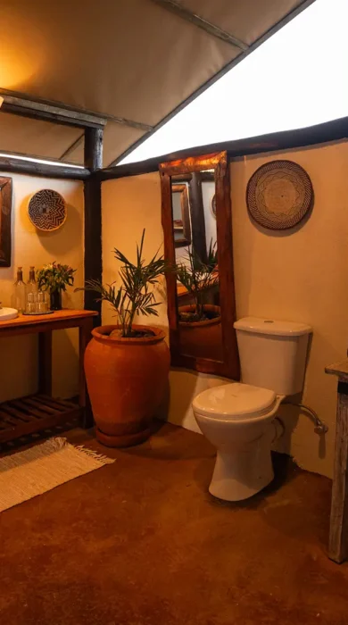 Bathroom, Laikipia, Laikipia Wilderness, Kenya