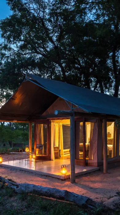 lodge exterior, wilderness davisons, hwange national park, zimbabwe
