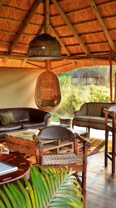khulu bush camp lounge zimbabwe yellow zebra safaris
