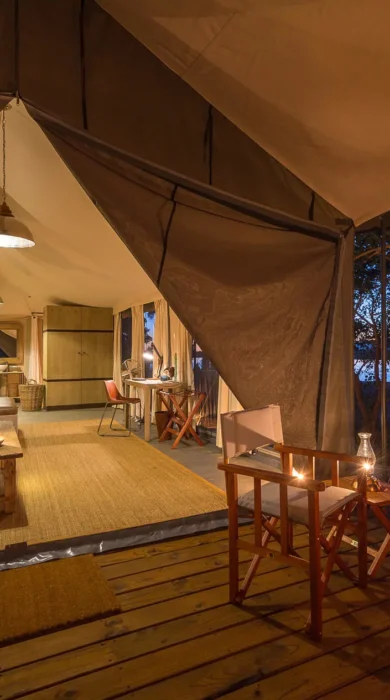 Evening Tent, Ruckomechi, Mana Pools NP, Zimbabwe