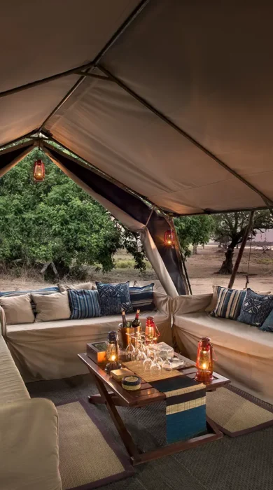 ze tent 06