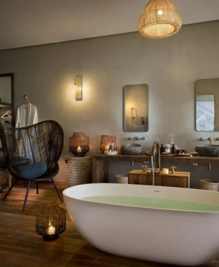 Bathroom, Bumi Hills, Lake Kariba, Zimbabwe