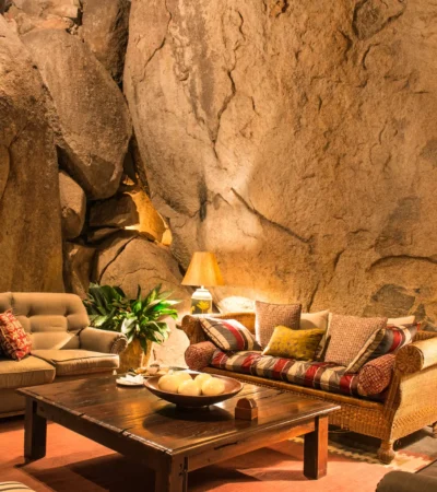 amalinda camp lounge zimbabwe yellow zebra safaris