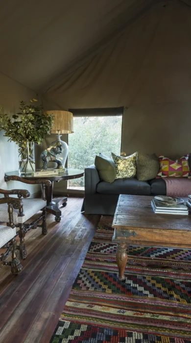 Veryneys camp guest area