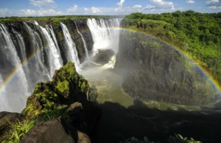 rainbow over victoria falls, zimbabwe safaris
