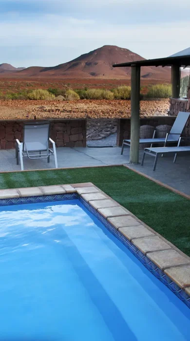 EMC pool 1 10x15