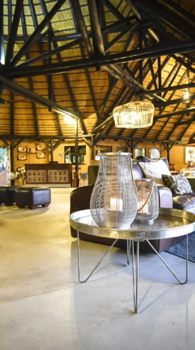 bush camp lapa lounge 1