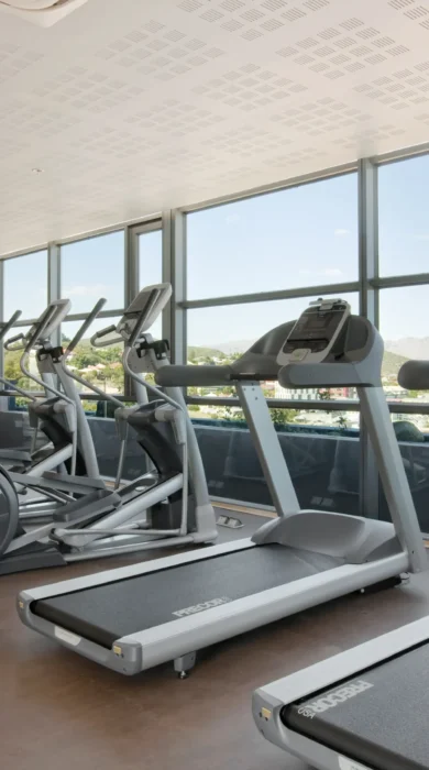 WDHHIHI Property Fitness Centre HR