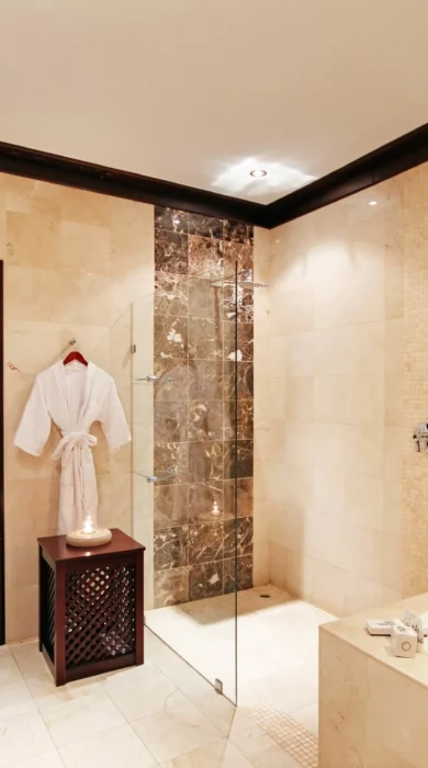 Lodge bathroom