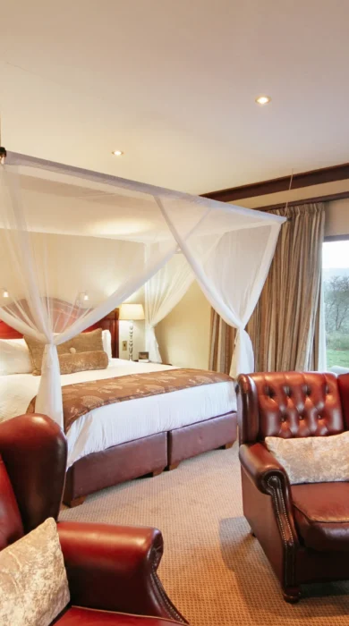 Lodge main bedroom