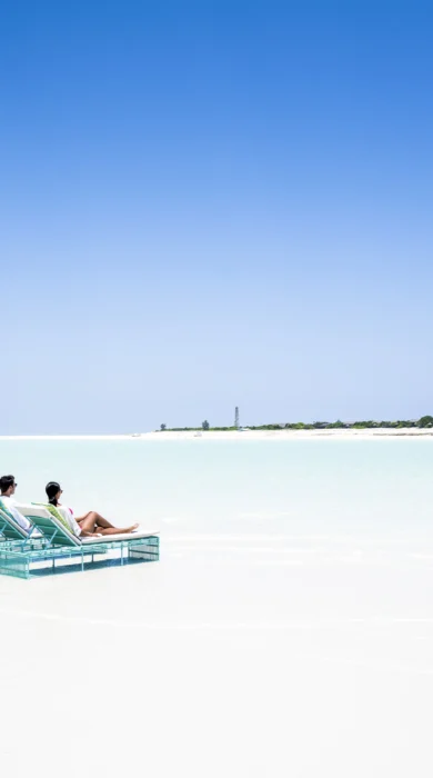 AMED Beach Lounges Couple G A H