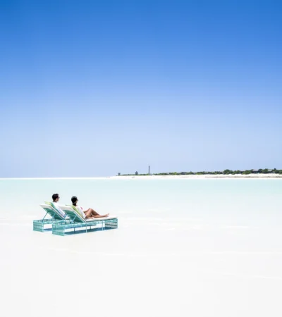 AMED Beach Lounges Couple G A H