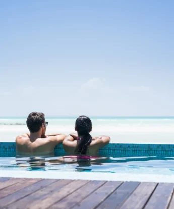 AMED Villa PlungePool Lifestyle 01 G A H