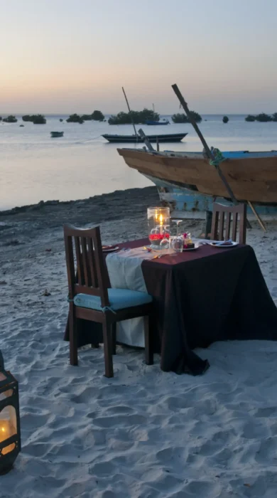 Beach dinner Ibo 1