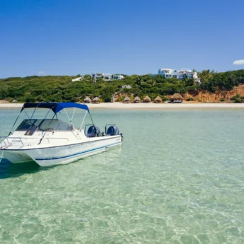 boat activities, vilanculos beach, mozambique safaris