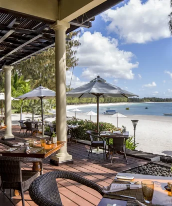 TRMA The Plantation Overlooking the Sea MK1309
