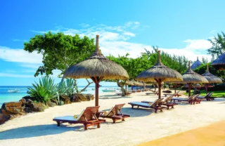 Oberio main beach, north coast, mauritius, africa safaris