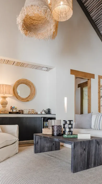 Bedroom, Alphonse Island, Seychelles