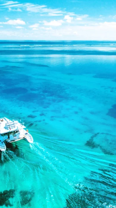 Ocean Cruising, Alphonse Island, Private Islands, Seychelles