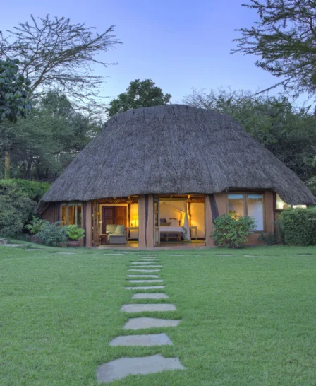 Cottage exterior, kirafu