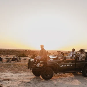 Sundowners, Tanda Tula, Opulent South Africa