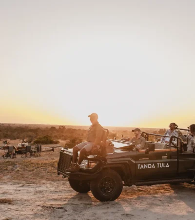 Sundowners, Tanda Tula, Opulent South Africa